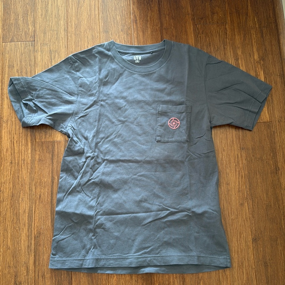 Jujustsu kaisen uniqlo collab